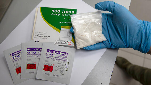 Препарат Fenta. Фото: Амит Шааби (צילום: עמית שאבי) Препарат Fenta. Фото: Амит Шааби