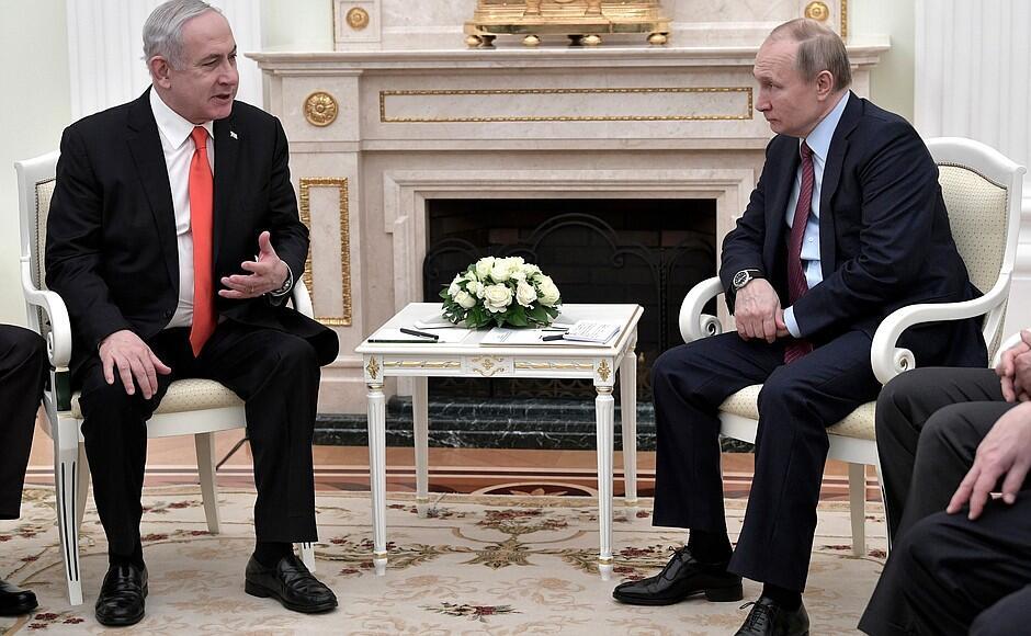 Биньямин Нетаниягу и Владимир Путин на встрече в Москве. Фото: сайт Кремля
