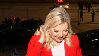 ראש הממשלה בנימין נתניהו ורעייתו ממריאים לאוגנדה 