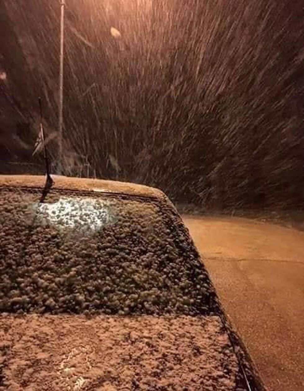 Снежные хлопья в районе Хеврона