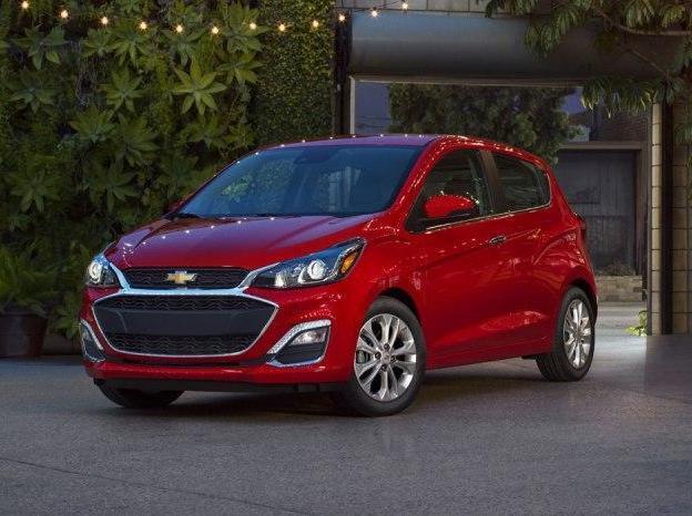 Новый Chevrolet Spark - идеально для женщин и молодых семей. Фото: сеть автосалонов UMI (Фото: сеть автосалонов UMI) Новый Chevrolet Spark - идеально для женщин и молодых семей. Фото: сеть автосалонов UMI