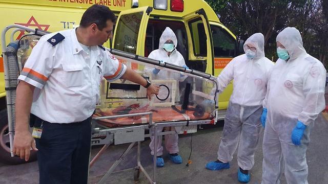 Скорая помощь готовится к приему и перевозке пассажиров в Израиле. Фото: МАДА (צילום: דוברות מד"א) Скорая помощь готовится к приему и перевозке пассажиров в Израиле. Фото: МАДА