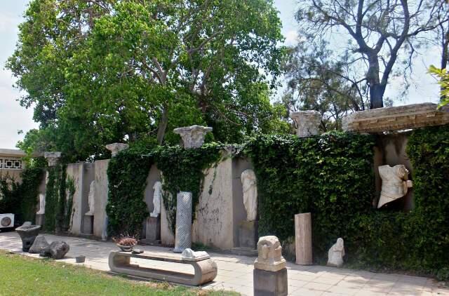 Живописный парк скульптур в кибуце Сдот-Ям. Фото: Леон Левитас (Фото: Леон Левитас) Живописный парк скульптур в кибуце Сдот-Ям. Фото: Леон Левитас