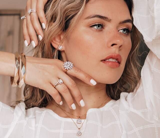 Специальная коллекция украшений к 8 марта в Zaban (Фото: Zaban) Специальная коллекция украшений к 8 марта в Zaban