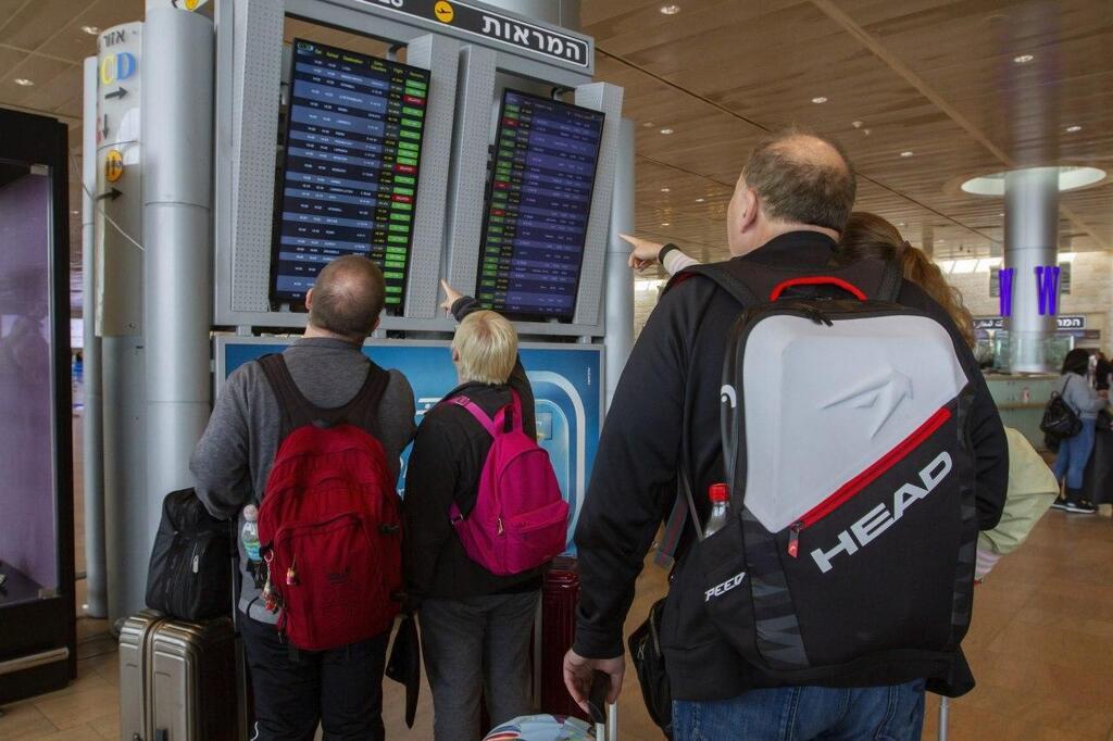 אזרחים מסיכות נתב"ג טיסה טיסות איטליה נגיף הקורונה קורונה 