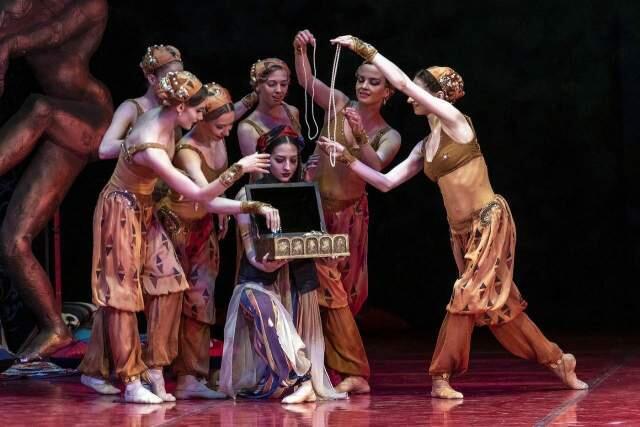 Фото: Oren Cohen, www.pinecohen.com, предоставлено организаторами гастролей (Фото: Oren Cohen, www.pinecohen.com, предоставлено организаторами гастролей) Фото: Oren Cohen, www.pinecohen.com, предоставлено организаторами гастролей