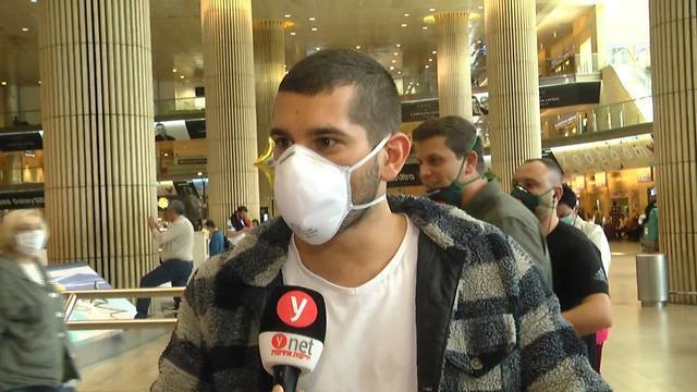 Даниэль. Вернулся последним рейсом из Милана. Фото: Надав Абес