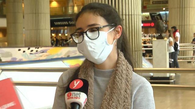 Юли. Вернулась последним рейсом из Милана. Фото: Надав Абес