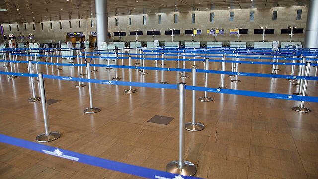 Аэропорт Бен-Гурион: терминал опустел, израильтяне отказываются от полетов. Фото: AP