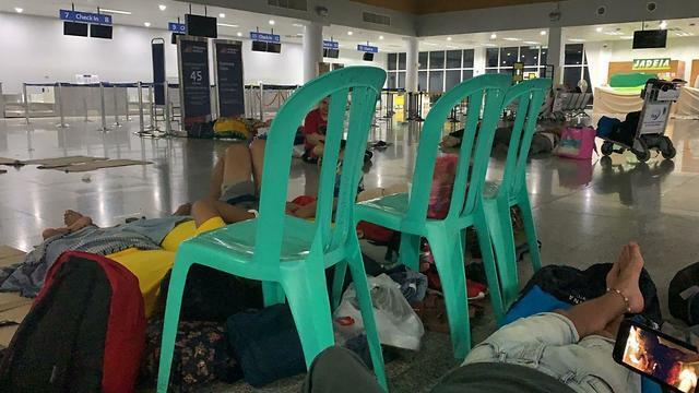 Израильские туристы застряли на Филиппинахnullnull Израильские туристы застряли на Филиппинах