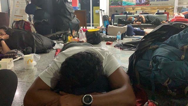 Израильские туристы в аэропорту на Филиппинахnullnull Израильские туристы в аэропорту на Филиппинах