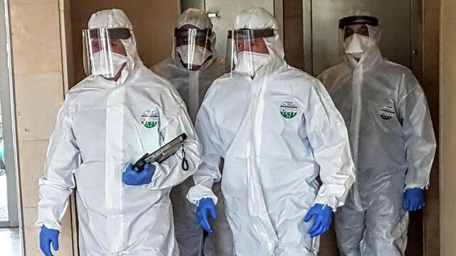 Патруль по надзору за соблюдением карантина. Фото: пресс-служба минздрава (צילום: דוברות משרד הבריאות) Патруль по надзору за соблюдением карантина. Фото: пресс-служба минздрава