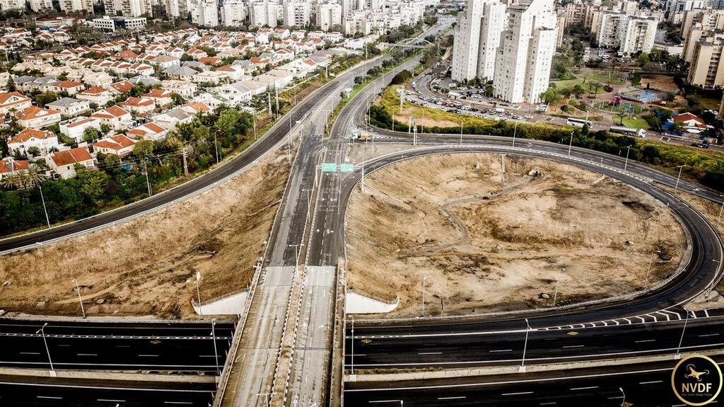 צילומי רחפן ישראל הריקה מחלף פולג, נתניה (צילום: ניר שדה) צילומי רחפן ישראל הריקה מחלף פולג, נתניה