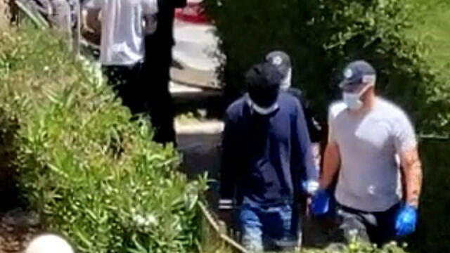 Следственный эксперимент в Холоне. Фото: Йони Баар (צילום: יוני בהר) Следственный эксперимент в Холоне. Фото: Йони Баар