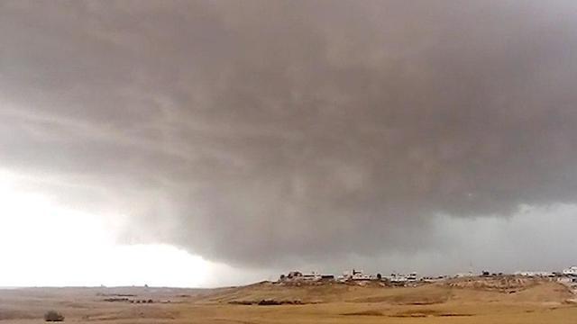 Гроза в пустыне Араваnullnull Гроза в пустыне Арава