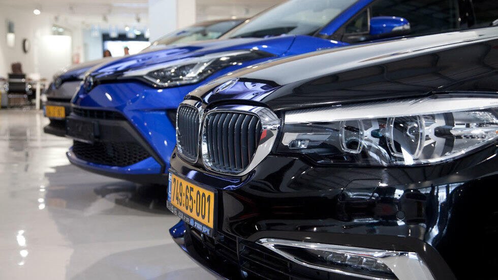 Фото: автосалон "Аялон-моторс" Фото: автосалон "Аялон-моторс"