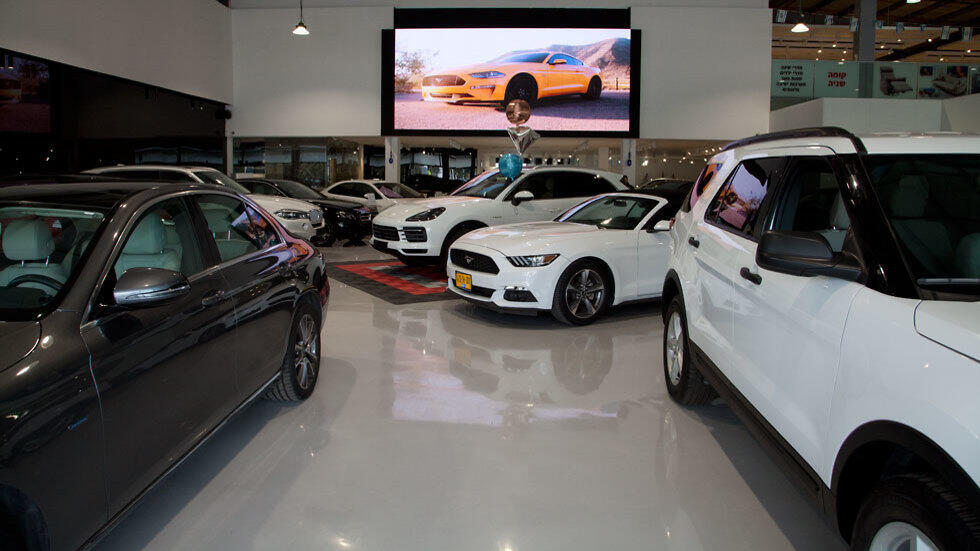 Фото: автосалон "Аялон-моторс" Фото: автосалон "Аялон-моторс"