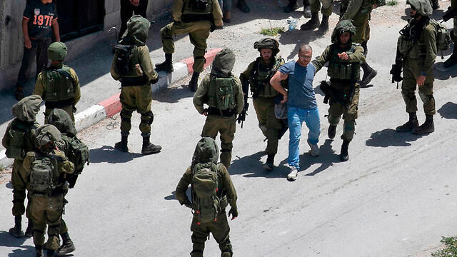 Задержания в Кафр-Йабед. Фото: AFP