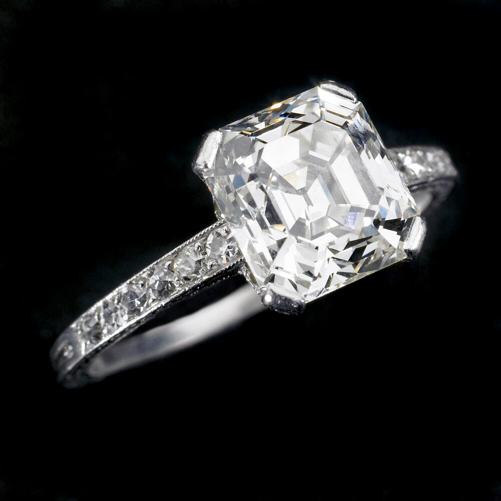 A diamond ring (Photo: Shutterstock) טבעת יהלום
