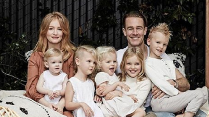 ג'יימס ואן דר ביק קימברלי ברוק והילדים אוליביה ג'ושוע אנאבל אמיליה גוונדולין