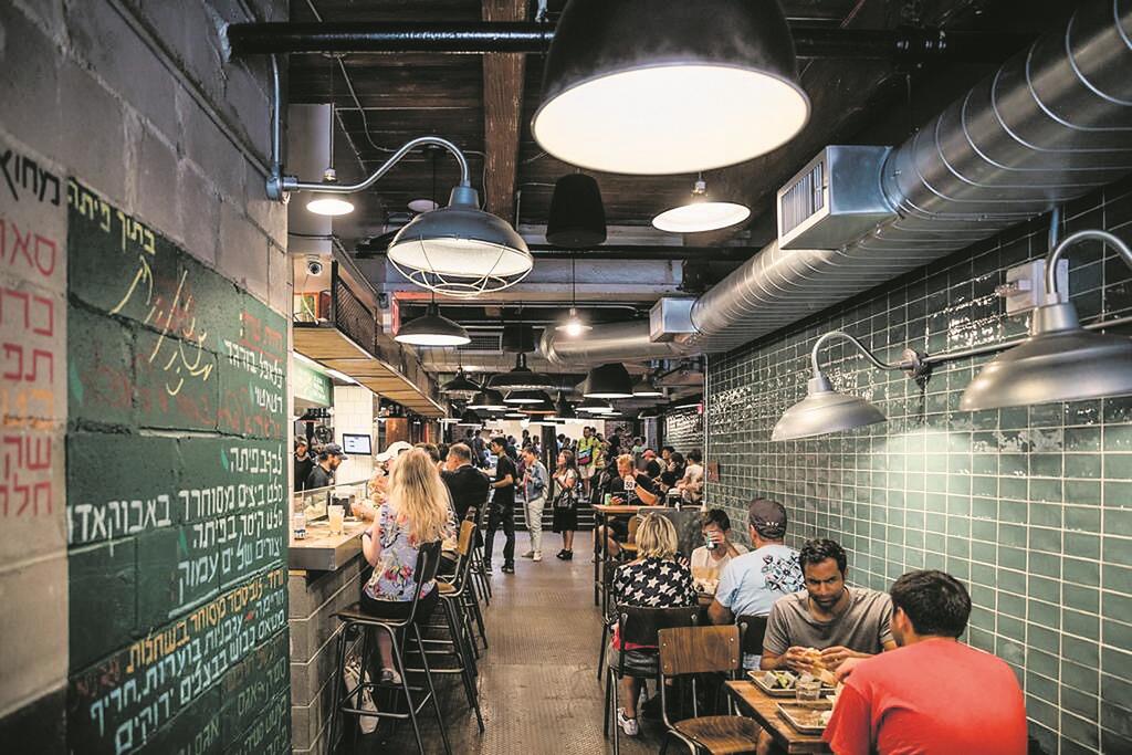 Miznon restaurant, New York (photo: Matan Tzinman, PR) מסעדת "המזנון" בניו יורק