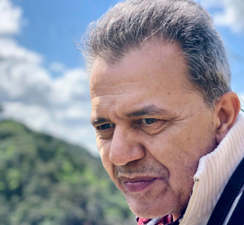 ג'משיד שארמהד ראש ארגון אופוזיציה ש איראן עצרה ב דובאי