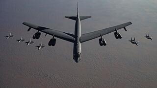 מפציץ מסוג B 52