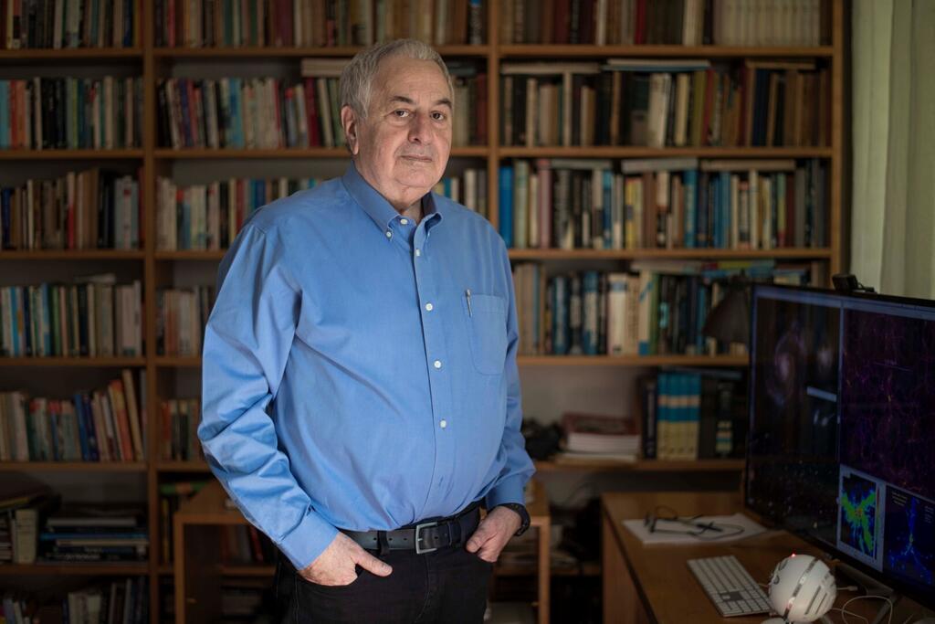 Photo: Yuval Chen אבישי דקל, זוכה פרס לנדאו בתחום אסטרופיזיקה וחלל