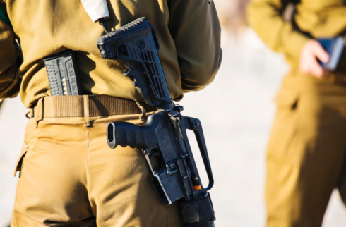 חייל צה"ל נעצר לאחר שאיים על אמו