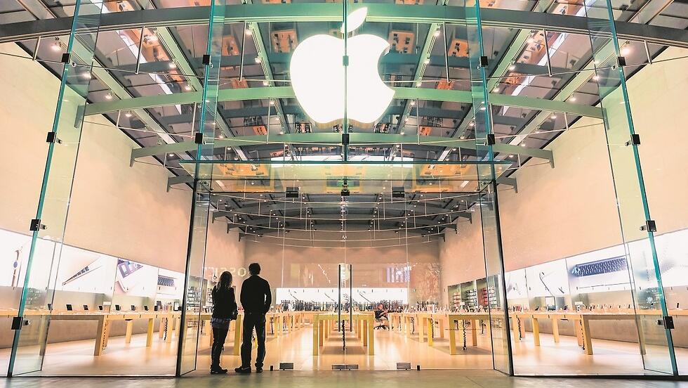 Магазин Apple (Фото: Shutterstock) חנות של אפל