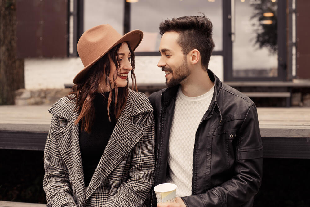 Go on dates believing in your own abilities. A successful date (Photo: Shutterstock) דייט