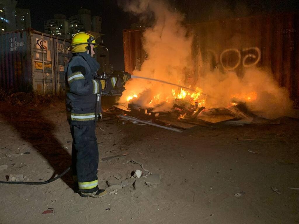 סיבוב כיבוי שריפות בל"ג בעומר בבני ברק