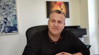 עו"ד אלעזר במברגר מנהל הרשות הממשלתית להתחדשות עירונית