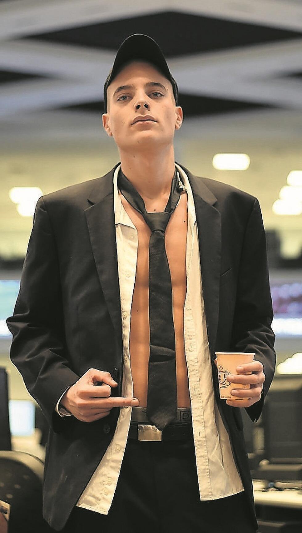 זאב בודד. קומאי (צילום: יובל חן) זאב בודד. קומאי