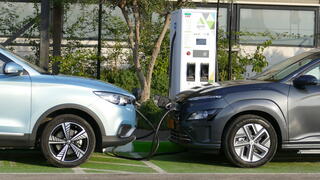 MG ZS EV יונדאי קונה EV