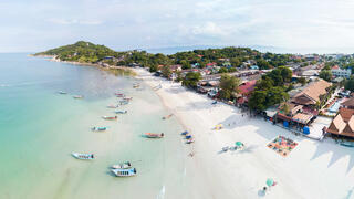 חוף ים האד רין קופנגן תאילנד