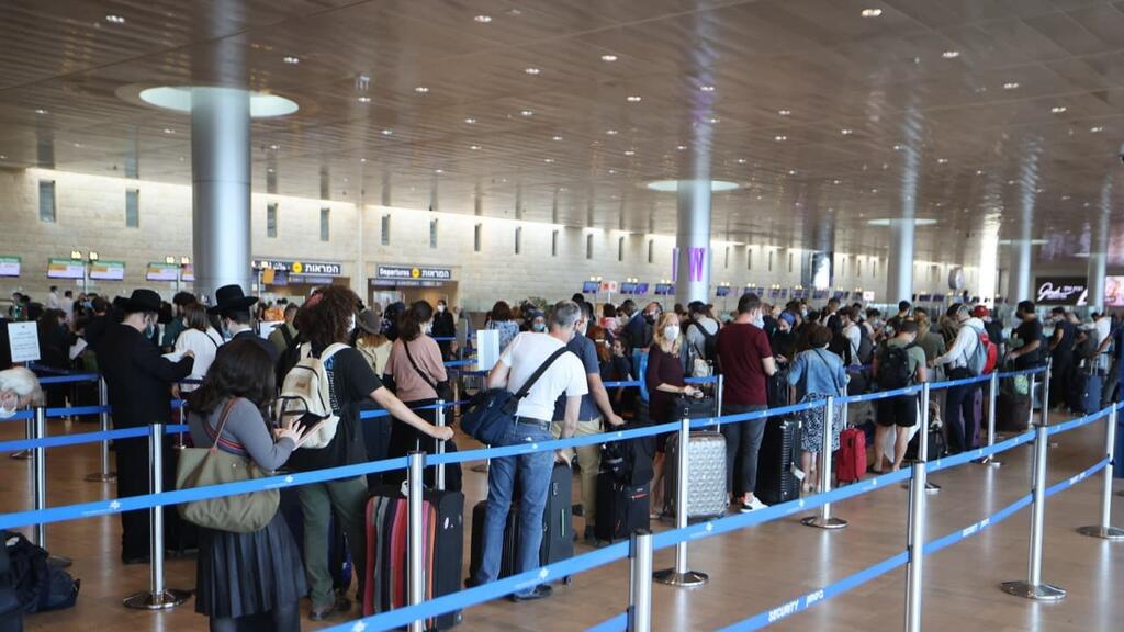 В аэропорту Бен-Гурион (Фото: Моти Кимхи ) עומסים בנתב"ג