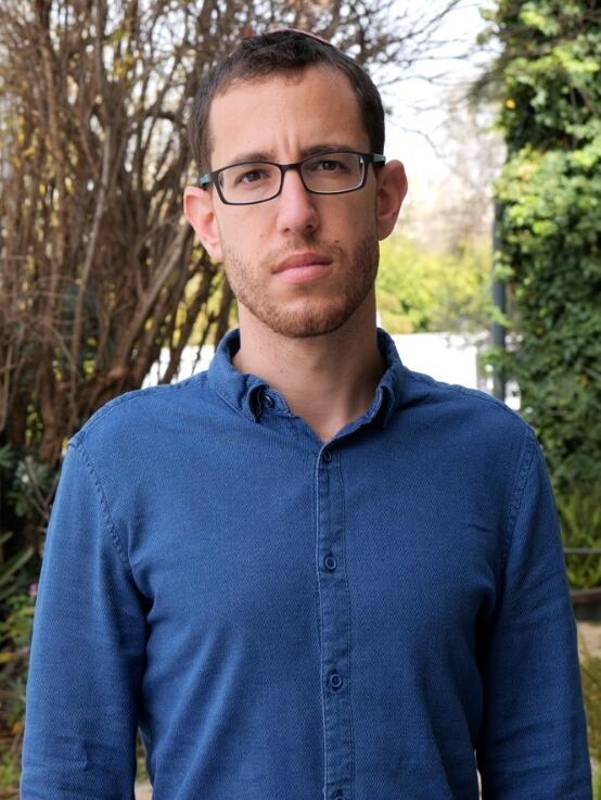 Akiva Lam (Photo: Dennis Wilsefo) עקיבא לם