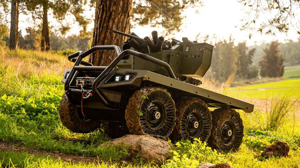  Elbit Systems mobile military vehicle 