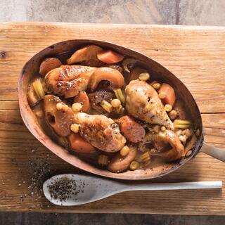 קדרת עוף ביין לבן ותפוחים