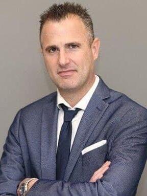 עו"ד ניר יסלוביץ