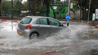תיעוד מההצפות ברחבי תל אביב