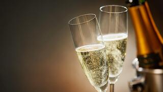 כך "יין השטן" הפך למשקה של האלפיון העליון