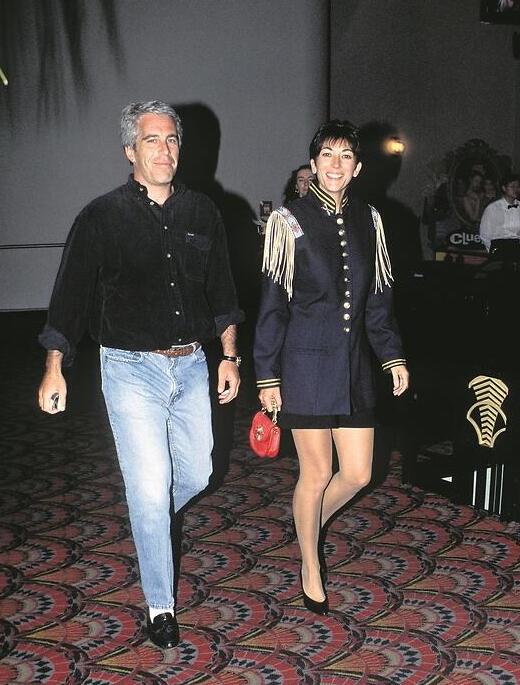 הייתה נוכחת בחדר במהלך האקטים המיניים