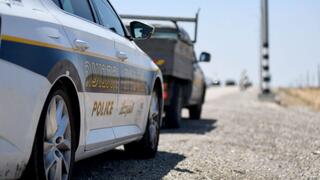 בן 35 מרהט נמלט מהמשטרה, ניגח ניידת ונאבק עם שוטר שניסה לעצור אותו