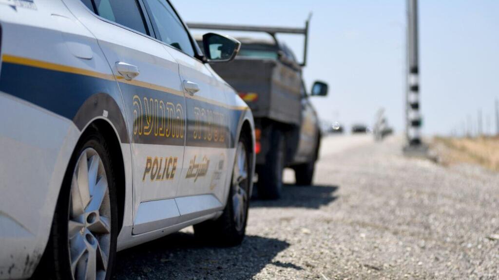 Дорожная полиция (Фото: пресс-служба полиции) בן 35 מרהט נמלט מהמשטרה, ניגח ניידת ונאבק עם שוטר שניסה לעצור אותו