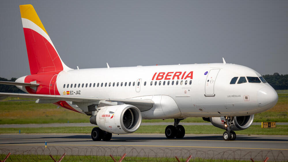 Iberia, Spain’s national airline (Photo: Shutterstock) מטוס של חברת איבריה