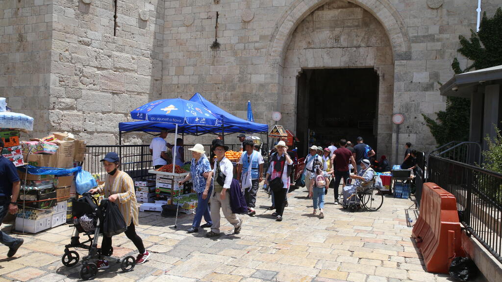 שער שכם לקראת צעדת הדגלים