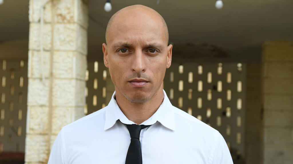 עו"ד עמיחי בן שלוש 