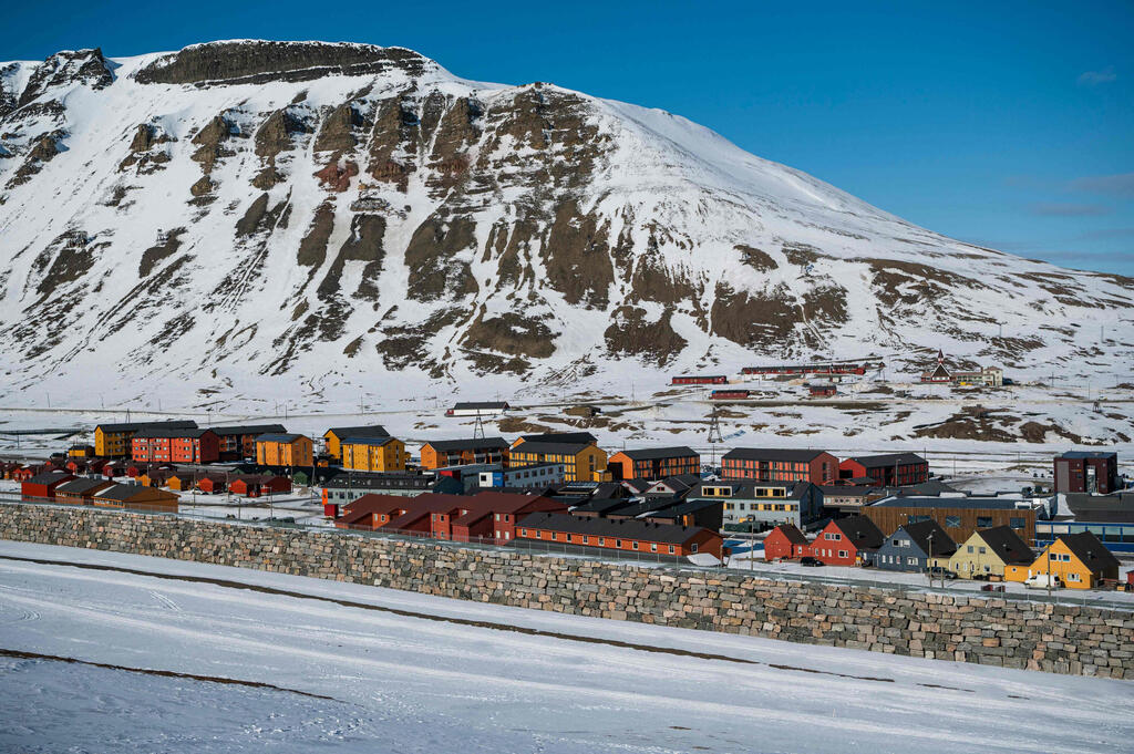 Spitsbergen, in Norway’s Svalbard archipelago (Photo: AFP) באי ספיצברגן ארכיפלג סבלברד של נורבגיה